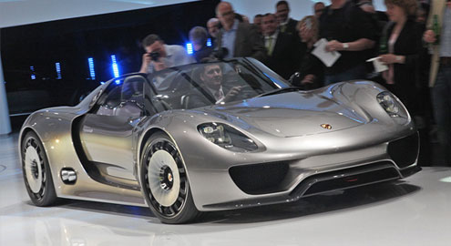 Серийный суперкар Porsche 918 Spyder будет родстером, и только родстером