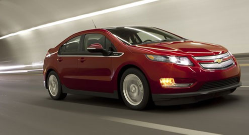Chevrolet Volt обогнал Nissan Leaf по продажам