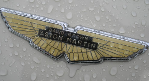 Aston Martin выставят на продажу