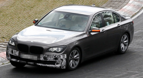 Обновленный BMW 7-й серии обкатывается на Нюрбургринге