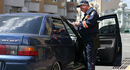 Крымские машины на российских номерах заберут на штрафплощадку