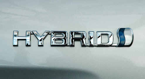 Тойота продала за год рекордное количество гибридов