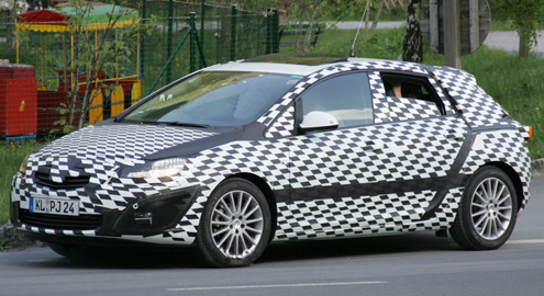 Шпионские фото Opel Astra 2010