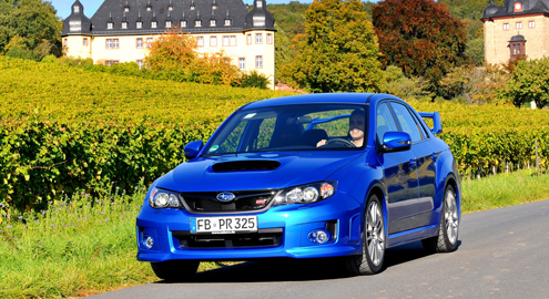 Объявлены украинские цены на Subaru STI 2012 года