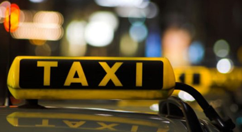 В Харькове пассажиры массово бегут от таксистов, не желая платить